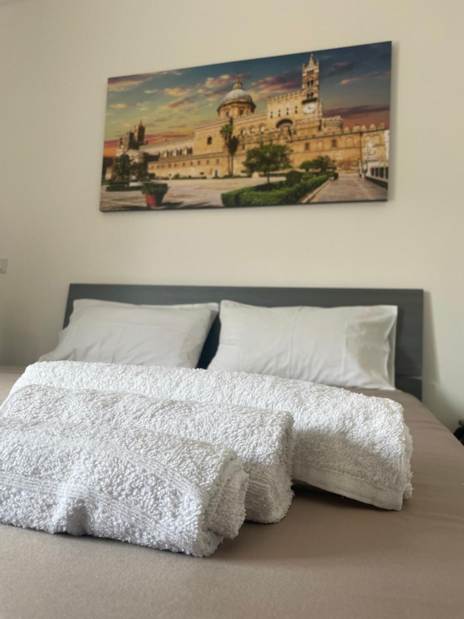 Casa Lory Appartement Palermo Buitenkant foto